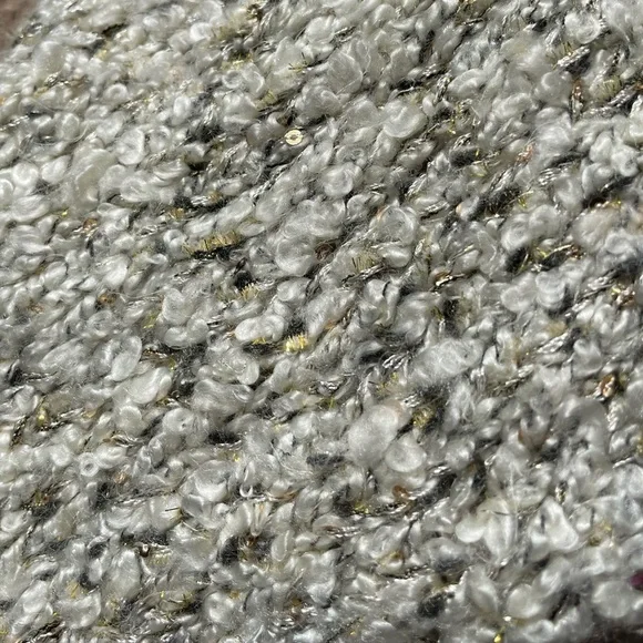 Express Knit Beanie Pom Pom Hat One Size fits most - Picture 11 of 12